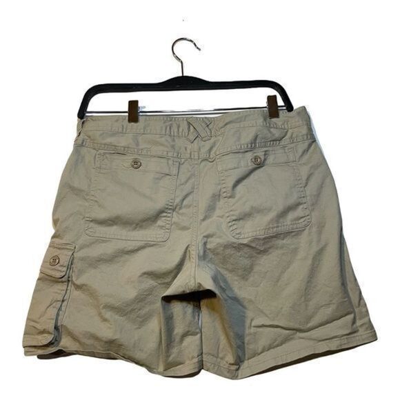 Cabelas Women's Hiking Shorts Size 8 Beige Pockets - Picture 2 of 11